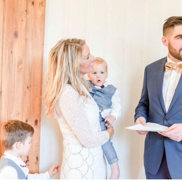 Meet your Posher, Lindsay - Picture 1 of 1